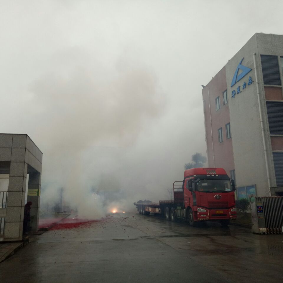 不銹鋼制管機,鈦焊管制管機,熱交換管制管機,制管機廠家,飲用水管制管機,排氣管制管機,復合管制管機,制管機模具,自來水管制管機,制管機價格,專業制管機,制管機